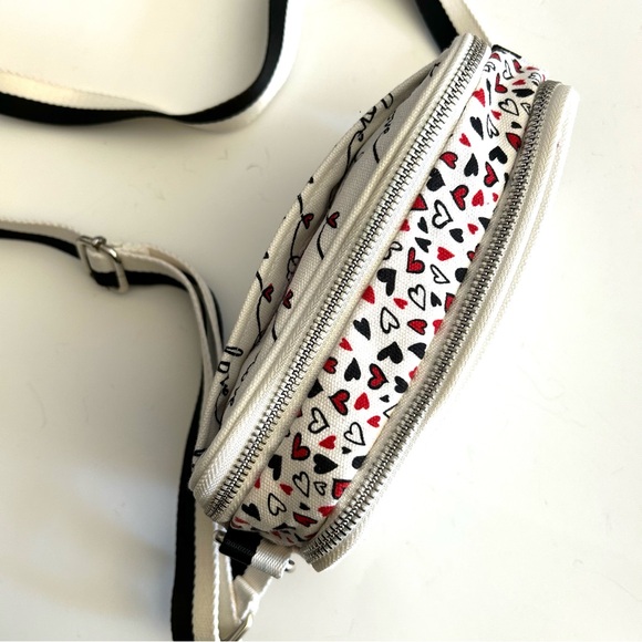 Brighton Canvas Crossbody Only Used a Few Times - Picture 4 of 9